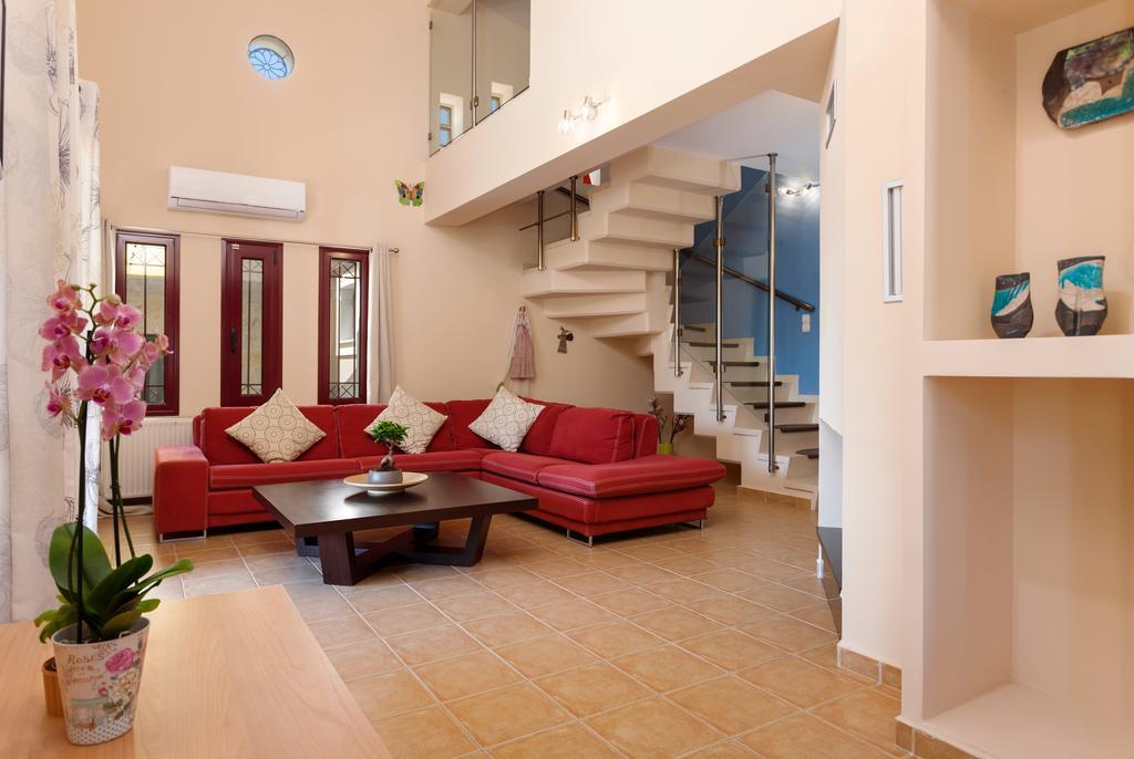 Evalexia Villa - Luxury Villa With Private Pool Near Laganas Perfect For Groups By Villa Mana Gers Kalamákion Zewnętrze zdjęcie